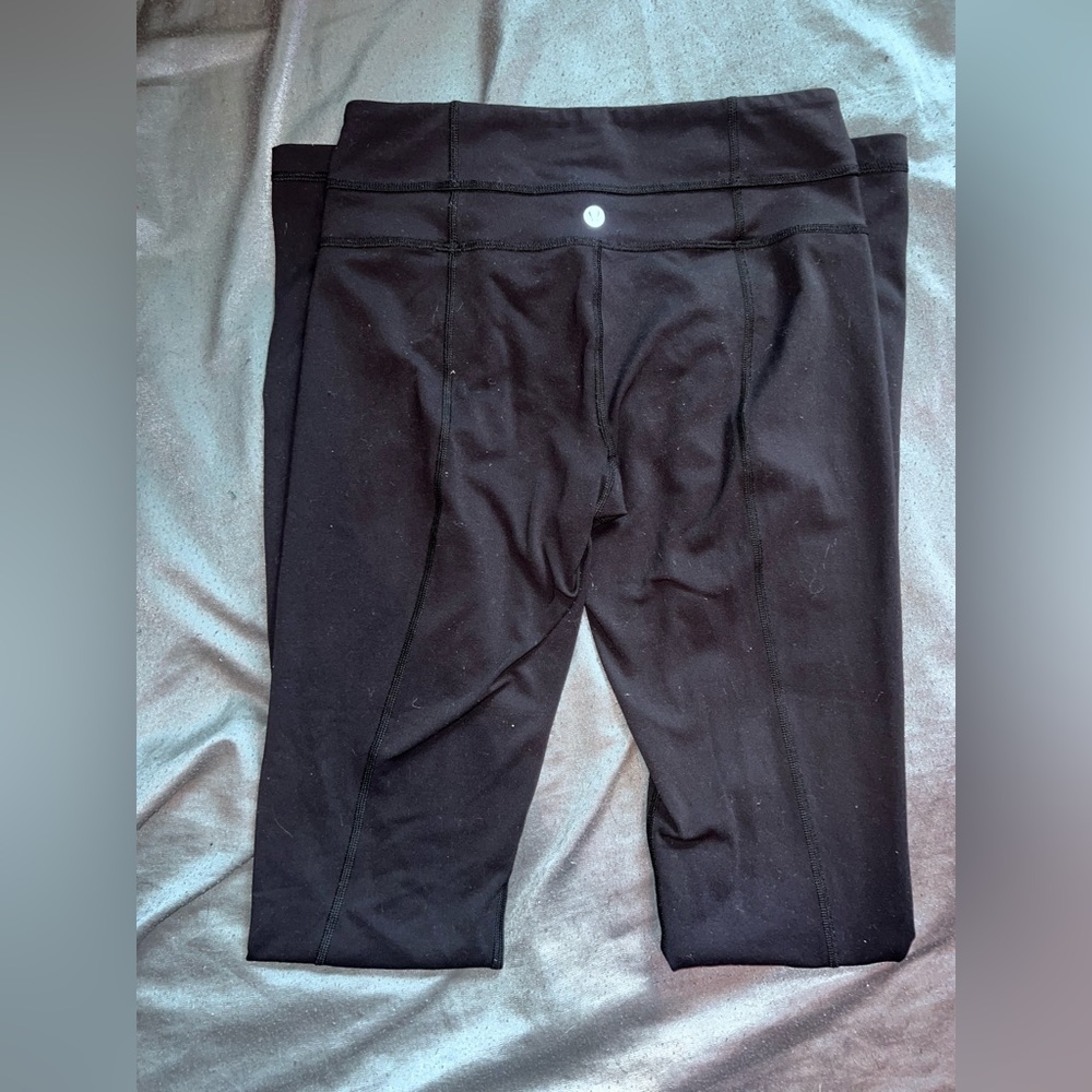 Women’s Lululemon Black Leggings  28”